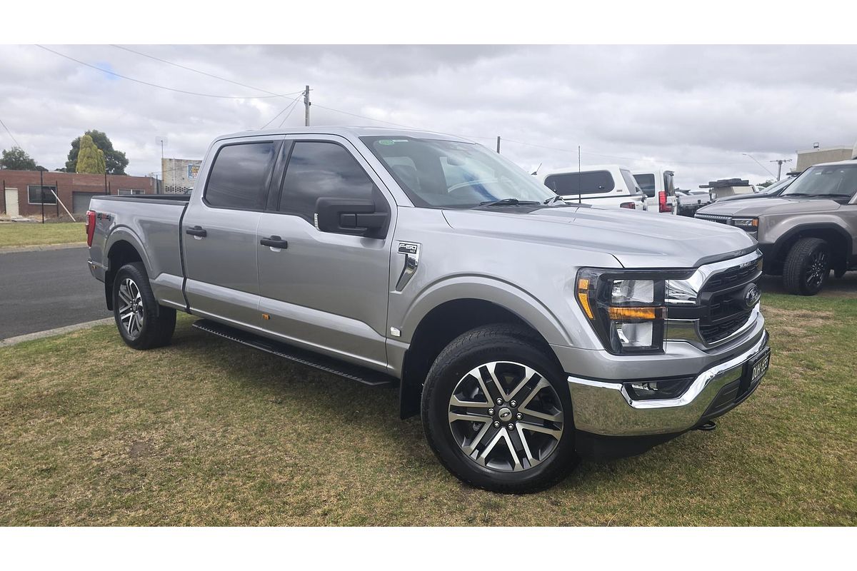 2023 Ford F-150 XLT 4X4 LWB