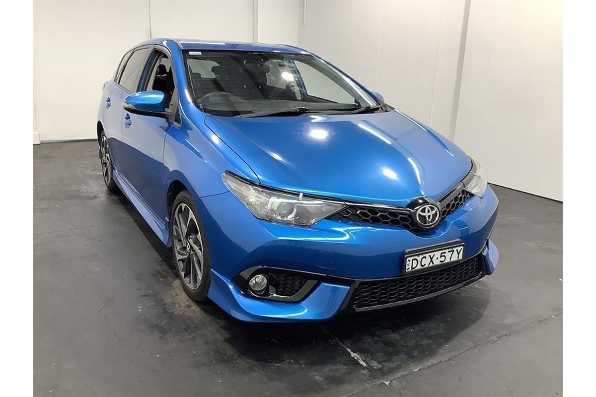 2016 Toyota Corolla SX ZRE182R