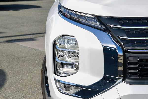 2024 Mitsubishi Outlander PHEV Aspire ZM thumb-1