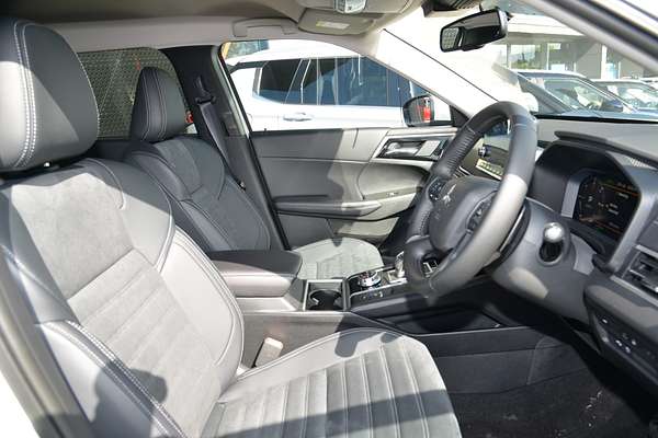 2024 Mitsubishi Outlander PHEV Aspire ZM thumb-9