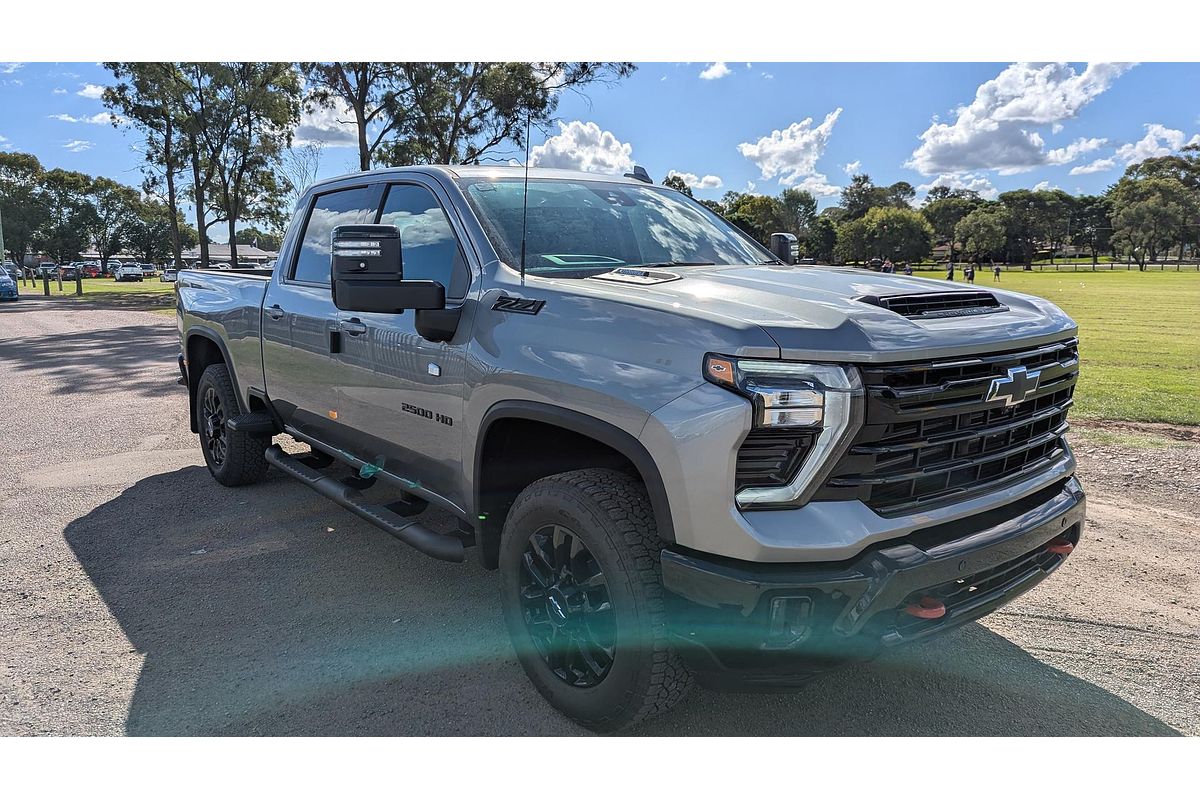 2026 Chevrolet Silverado HD LTZ Premium W/Tech Pack T1 4X4
