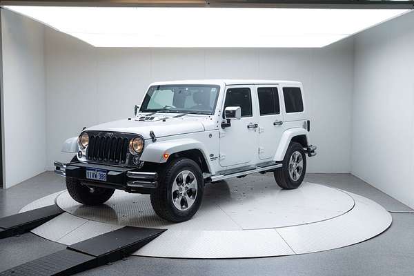 2016 Jeep Wrangler Unlimited Overland JK
