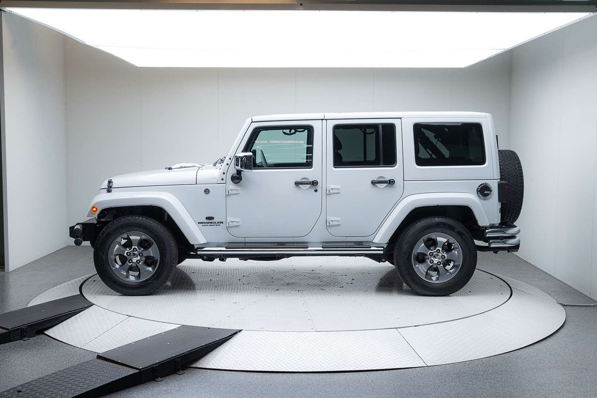 2016 Jeep Wrangler Unlimited Overland JK
