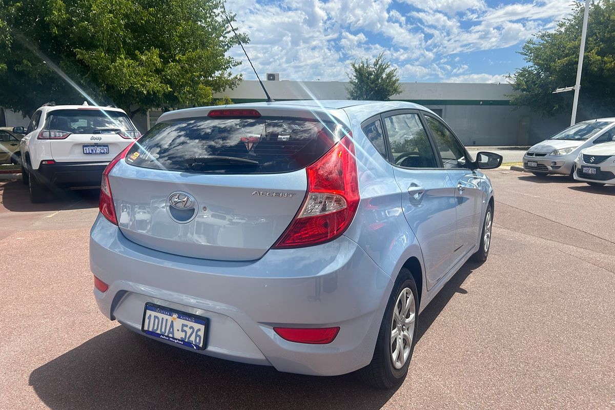 2012 Hyundai Accent Active RB