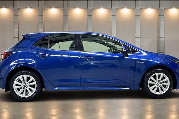 2023 Toyota Corolla Ascent Sport Hybrid ZWE219R