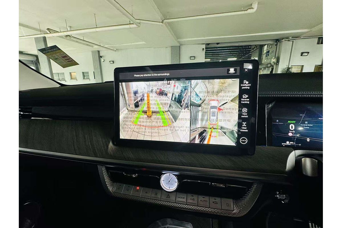 Tank 500 Vanta HEV 4X4 Sports Grill