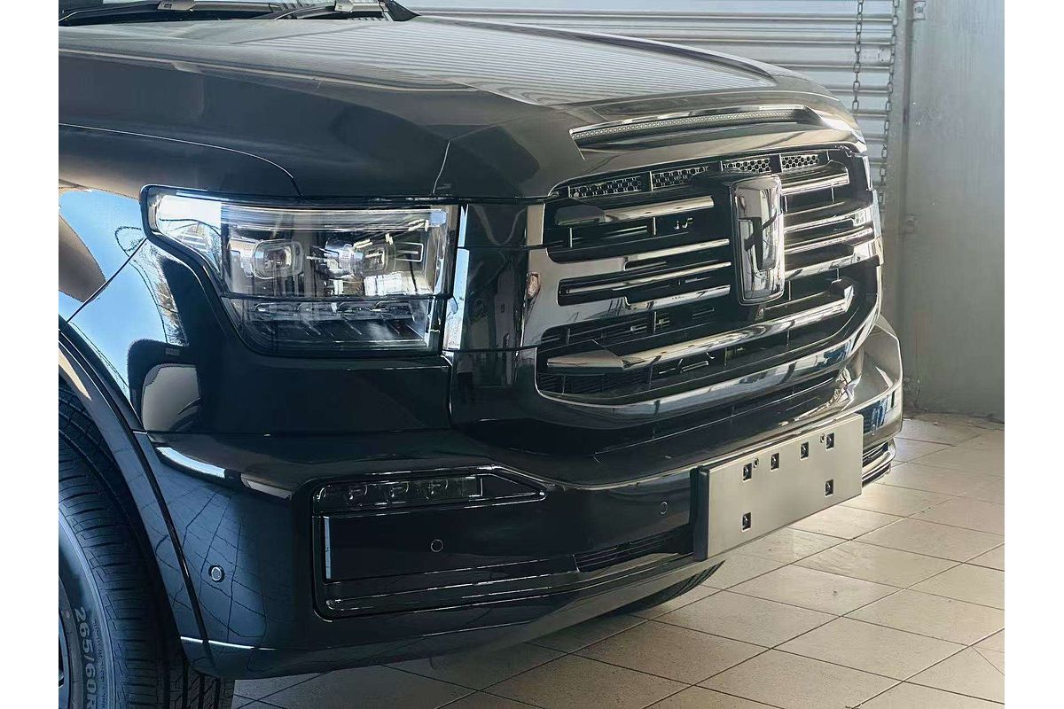 Tank 500 Vanta HEV 4X4 Sports Grill