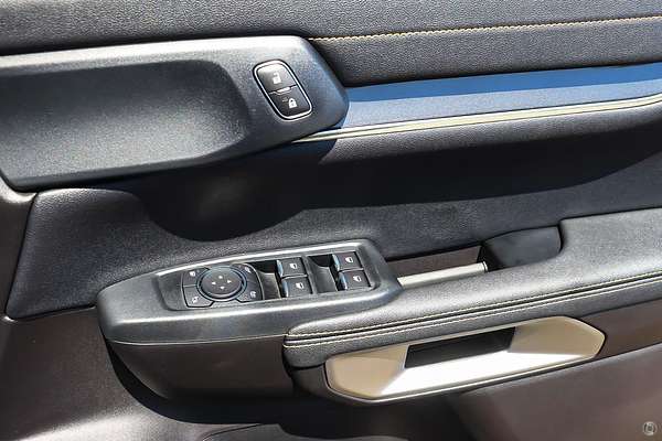 2026 Ford Ranger Wildtrak 4X4 3.0L thumb-6