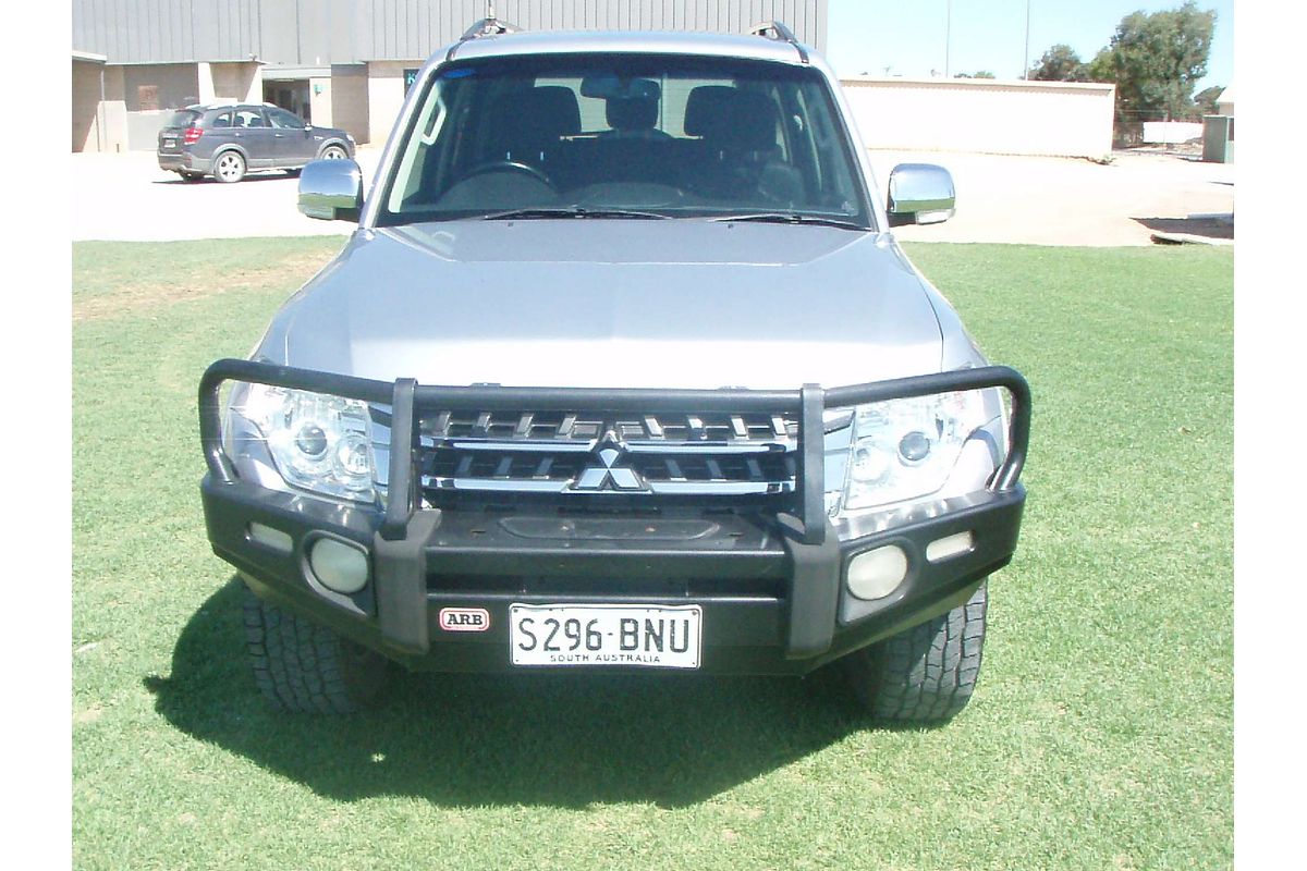 2017 Mitsubishi Pajero GLX NX