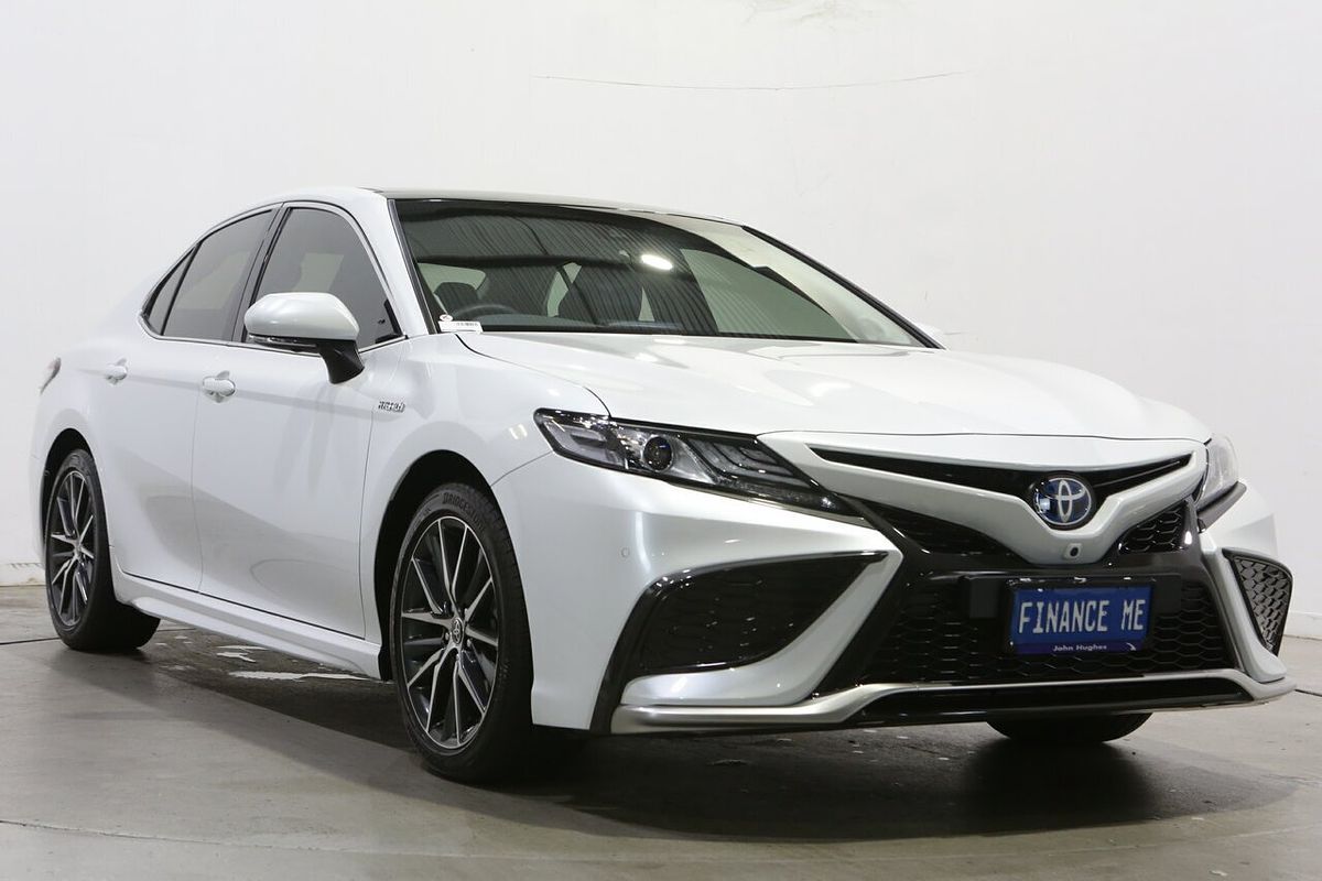 2023 Toyota Camry SL AXVH70R