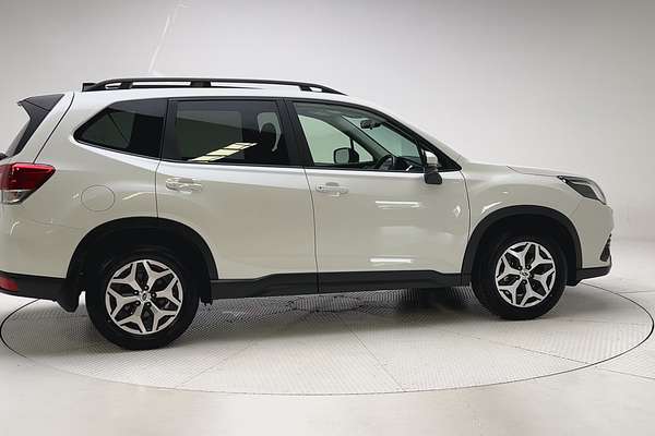 2024 Subaru Forester 2.5i S5 thumb-2