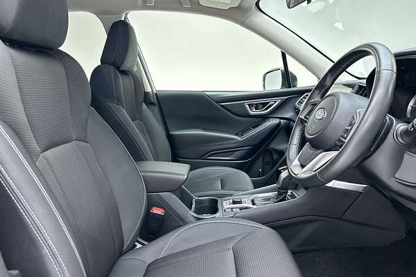 2024 Subaru Forester 2.5i S5 thumb-12