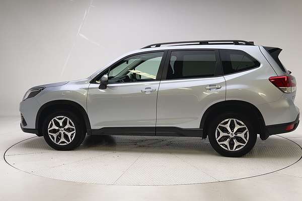 2024 Subaru Forester 2.5i S5 thumb-7