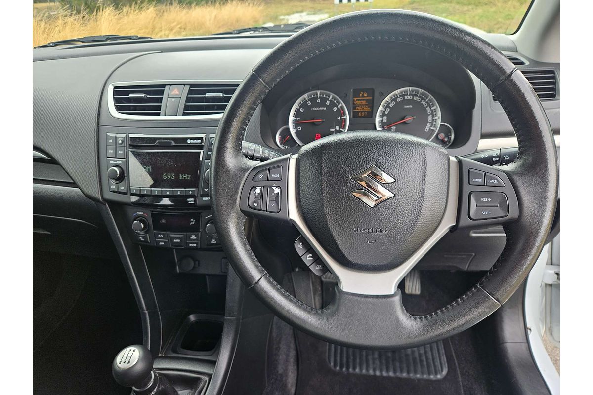 2013 Suzuki Swift GLX FZ