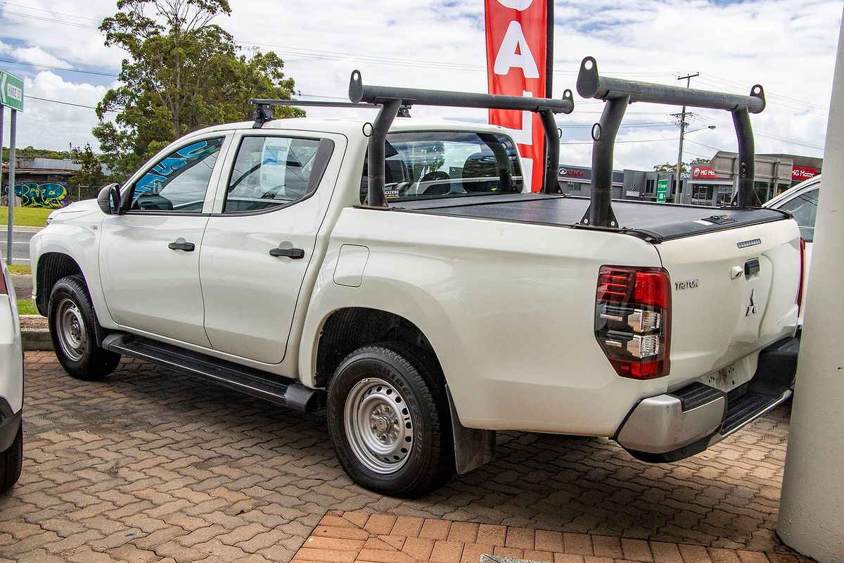 2022 Mitsubishi Triton GLX MR Rear Wheel Drive