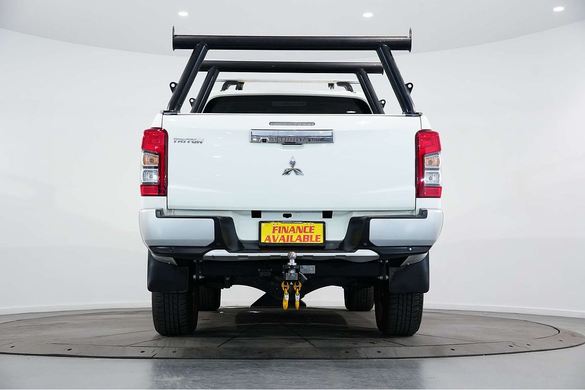 2021 Mitsubishi Triton GLS MR 4X4