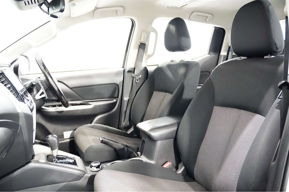 2021 Mitsubishi Triton GLS MR 4X4