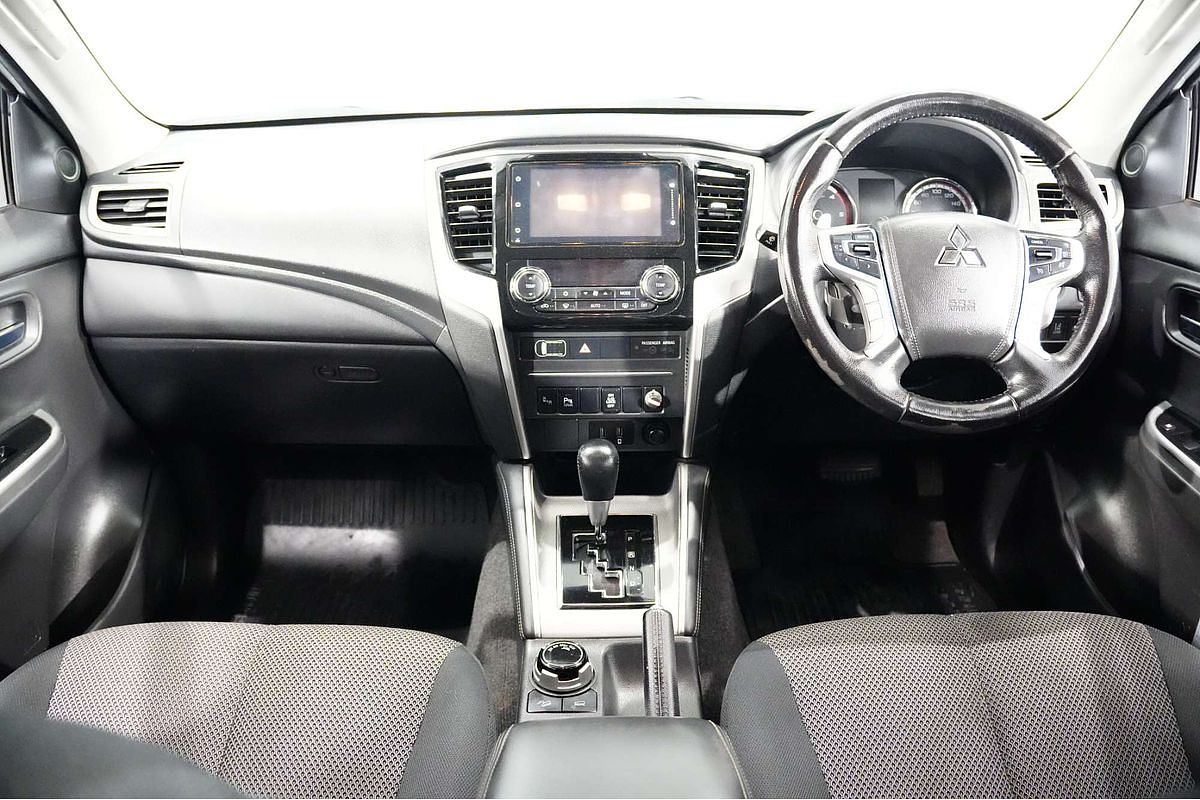 2021 Mitsubishi Triton GLS MR 4X4