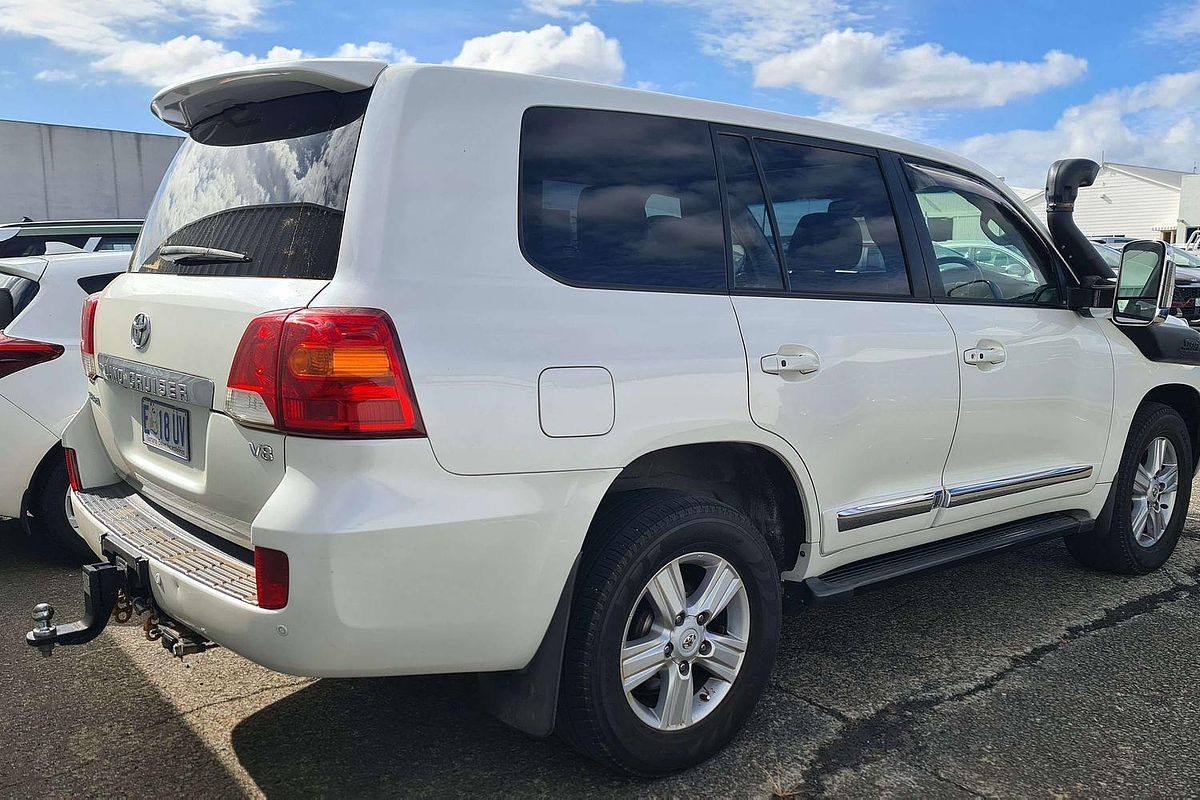 2013 Toyota Landcruiser Sahara VDJ200R