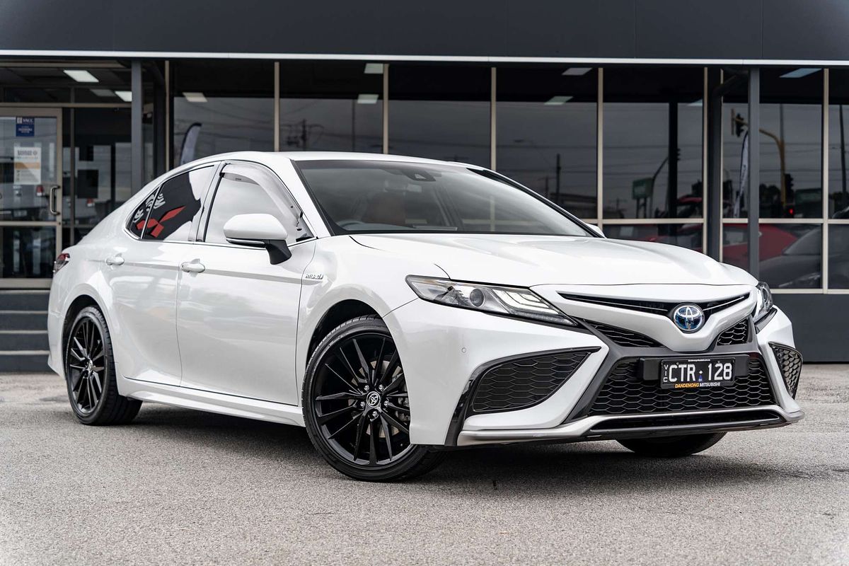 2023 Toyota Camry SX AXVH70R