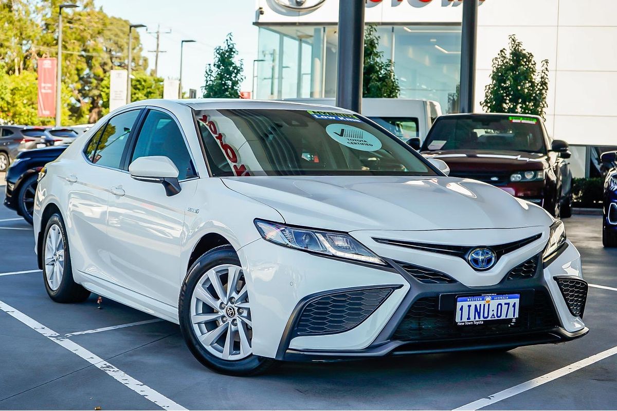 2021 Toyota Camry Ascent Sport AXVH70R