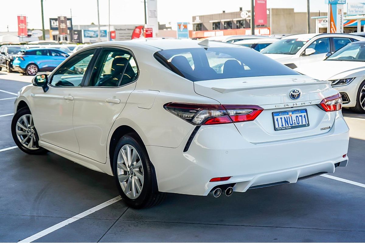 2021 Toyota Camry Ascent Sport AXVH70R