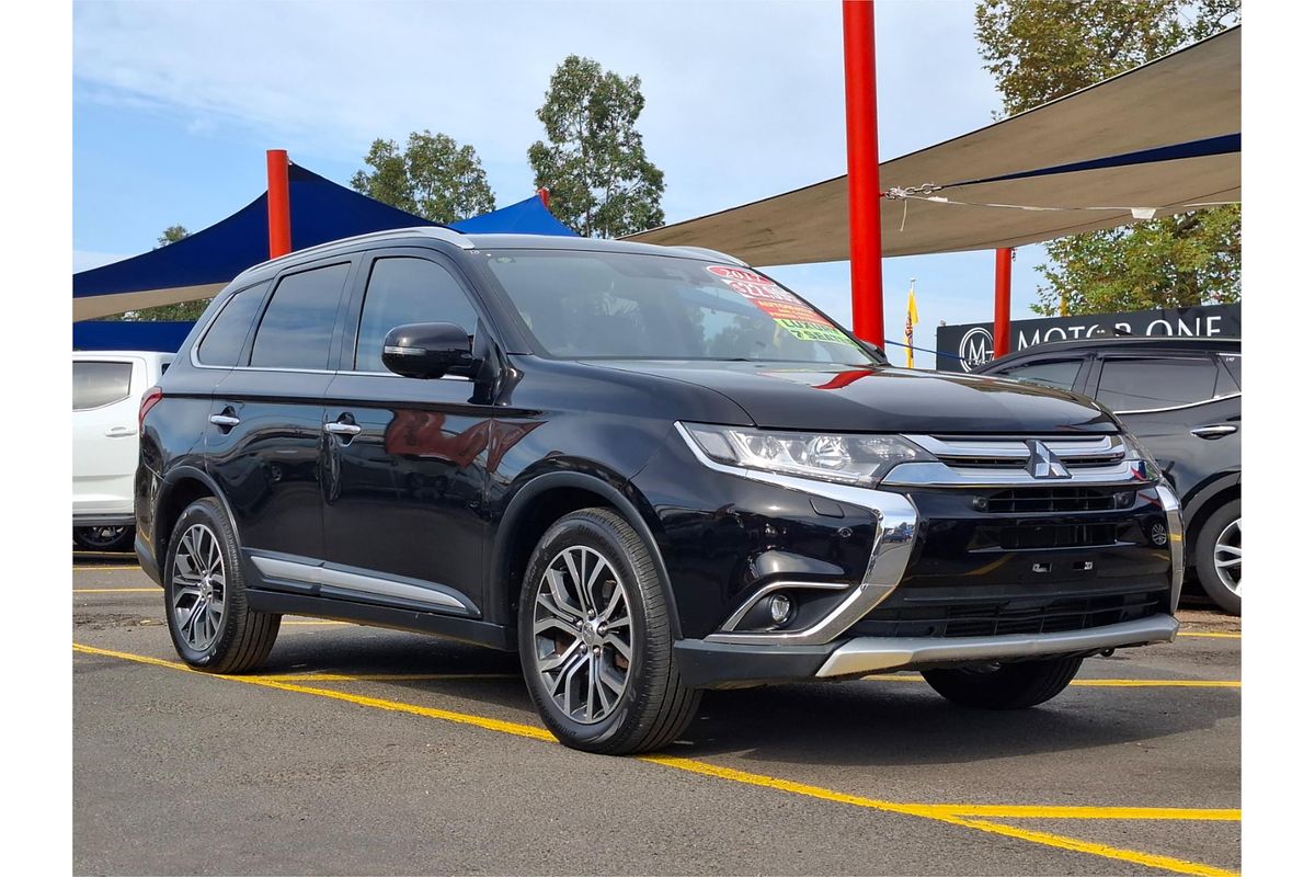 2017 Mitsubishi Outlander Exceed ZK