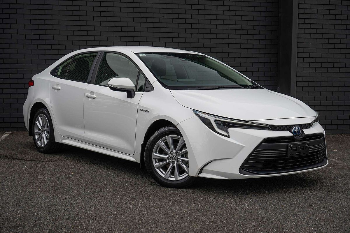 2022 Toyota Corolla Ascent Sport Hybrid ZWE219R