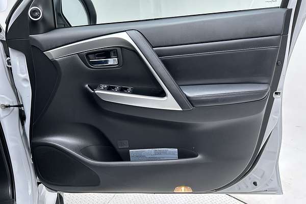 2022 Mitsubishi Pajero Sport Exceed QF thumb-18