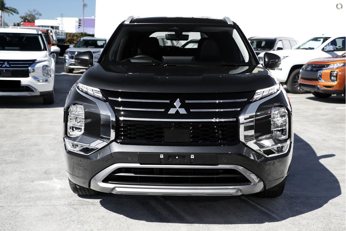 2025 Mitsubishi Outlander Exceed ZM