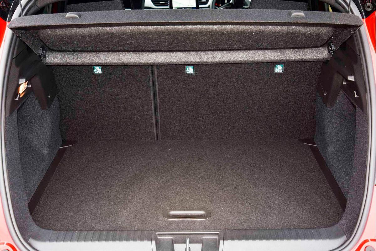 2025 Mitsubishi ASX Exceed XE