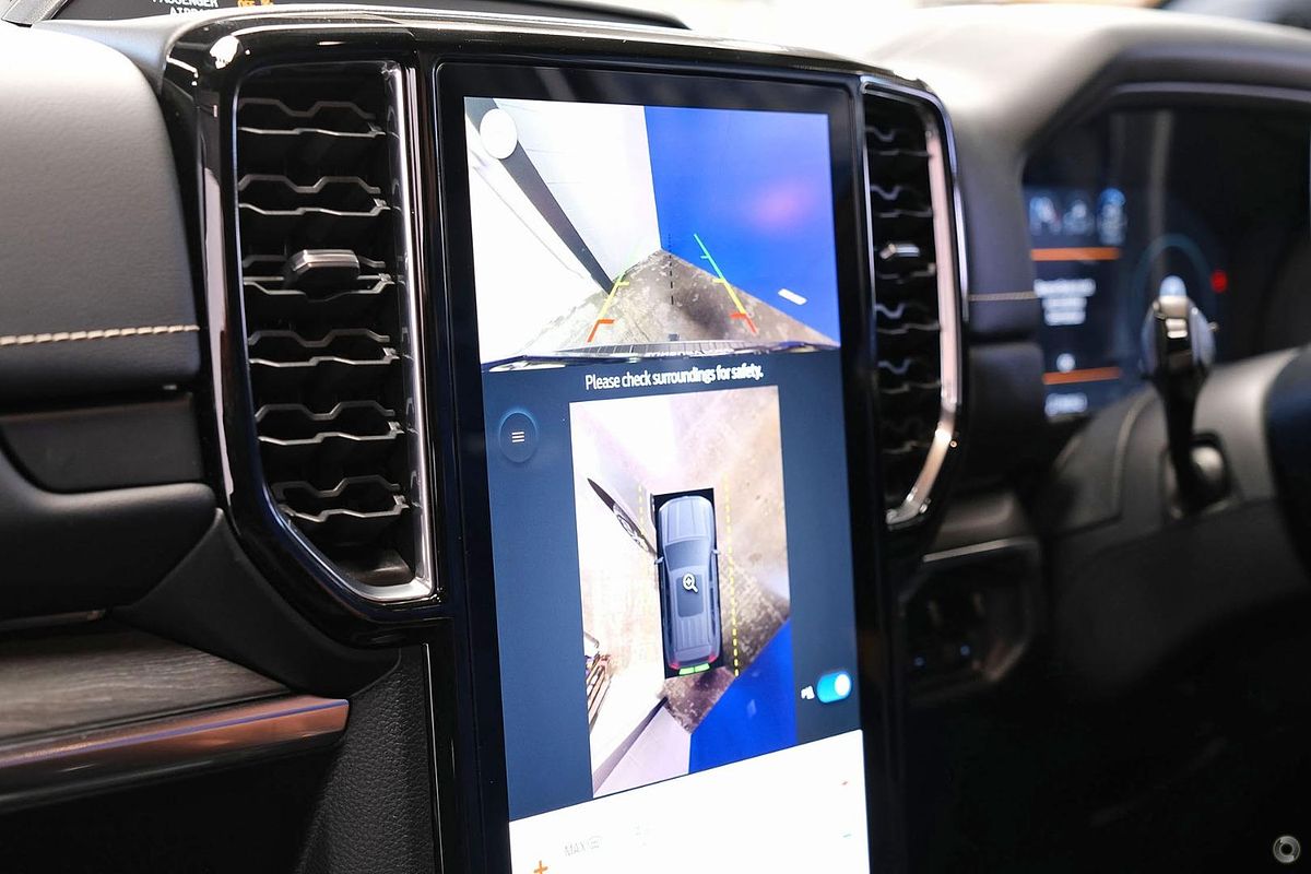 2025 Ford Everest Platinum 3.0L