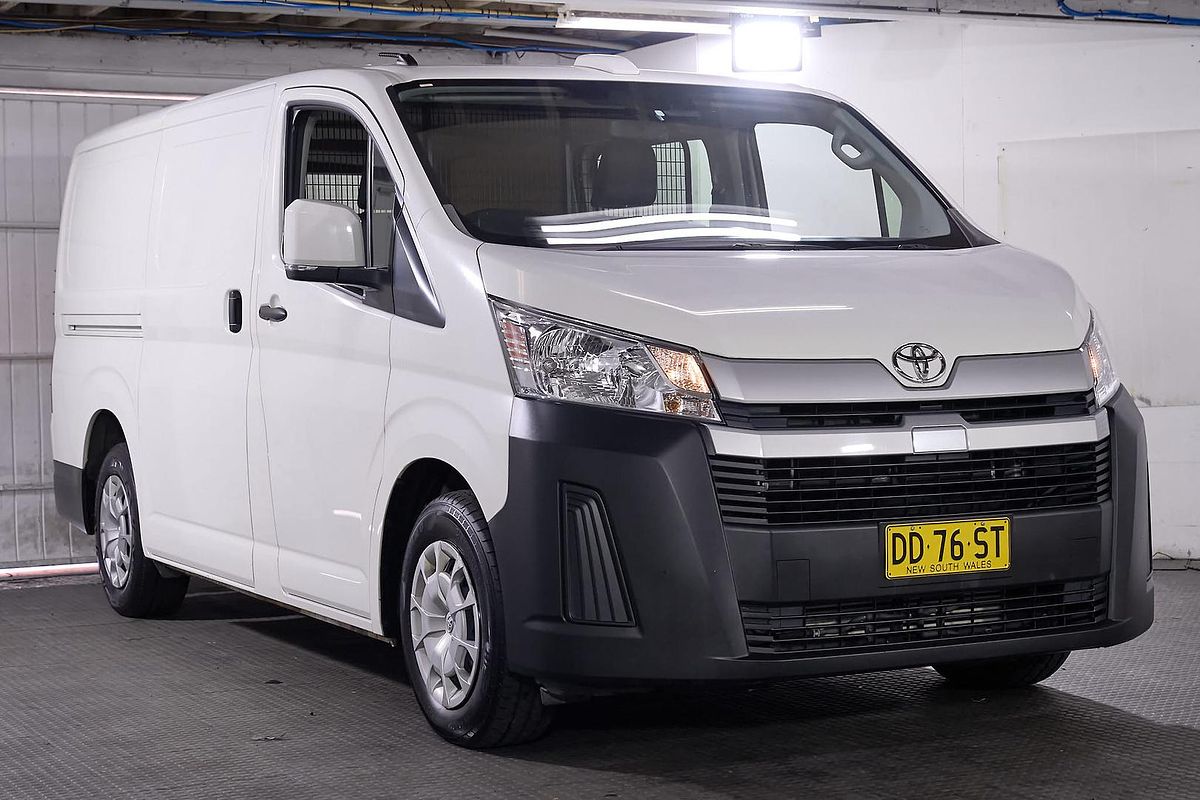2022 Toyota Hiace GDH300R LWB