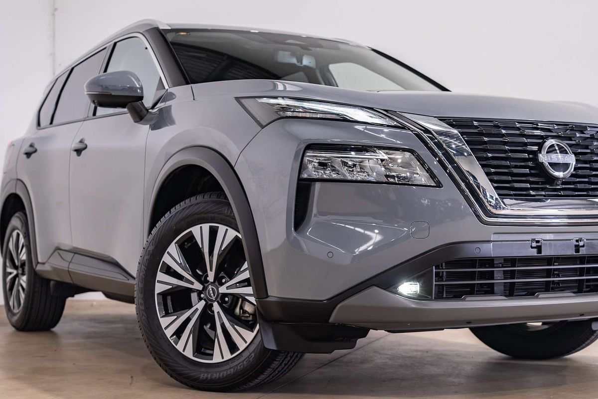 2023 Nissan X-TRAIL ST-L T33