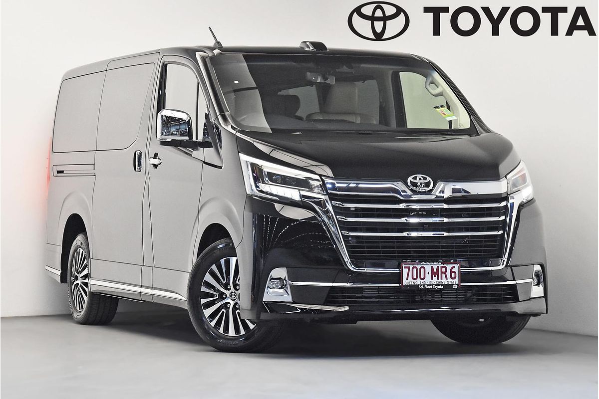 2025 Toyota Granvia VX GDH303R