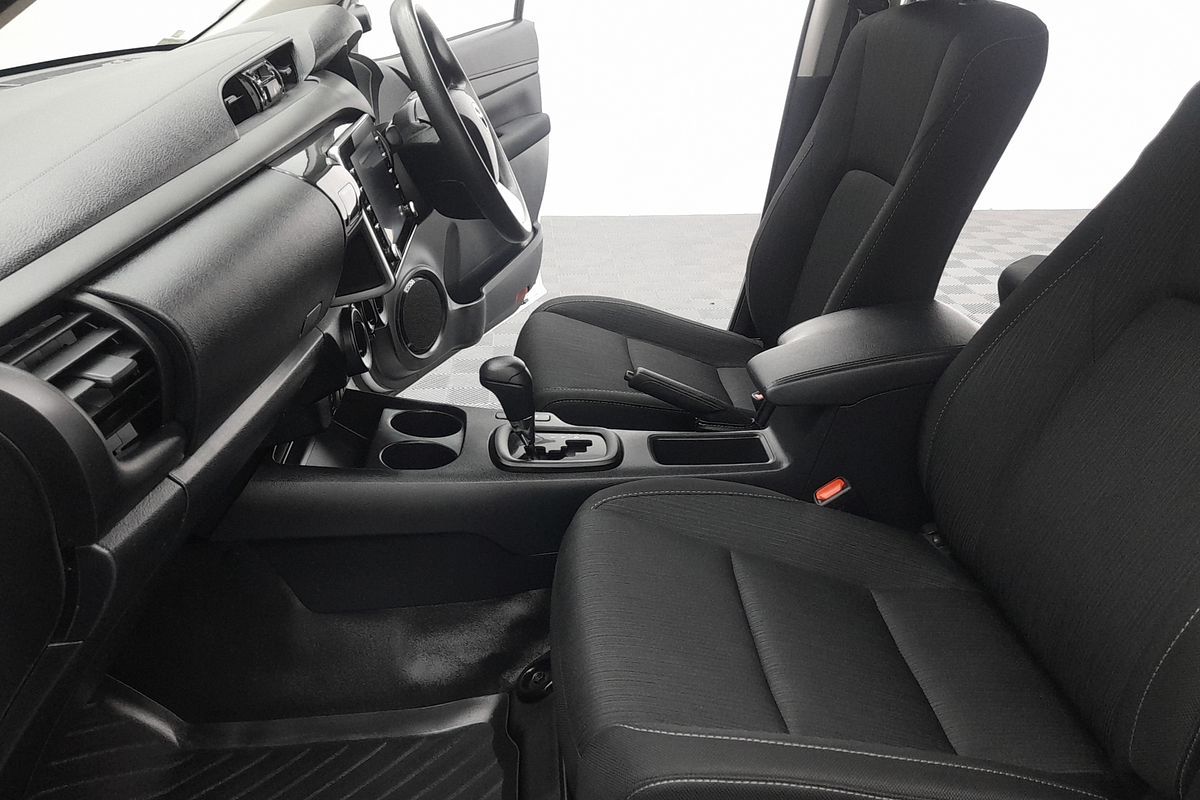 2022 Toyota Hilux SR GUN126R 4X4