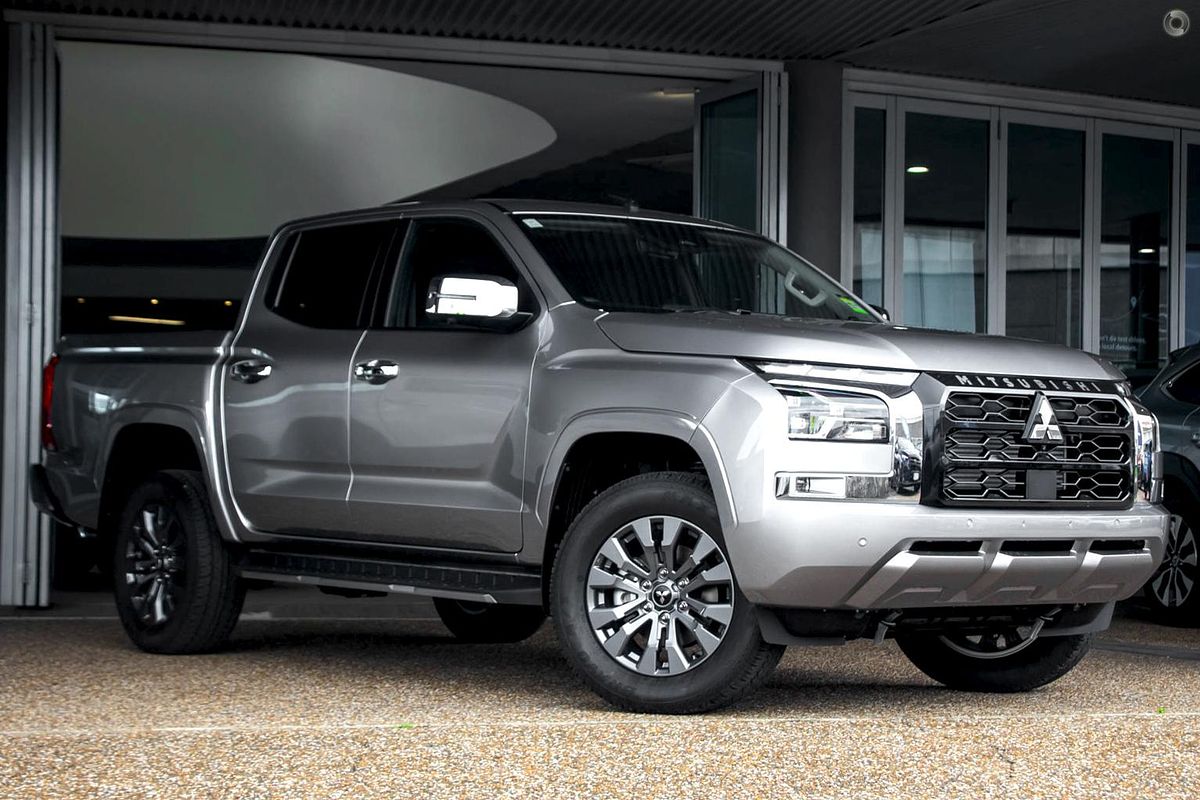 2025 Mitsubishi Triton GLS MV 4X4