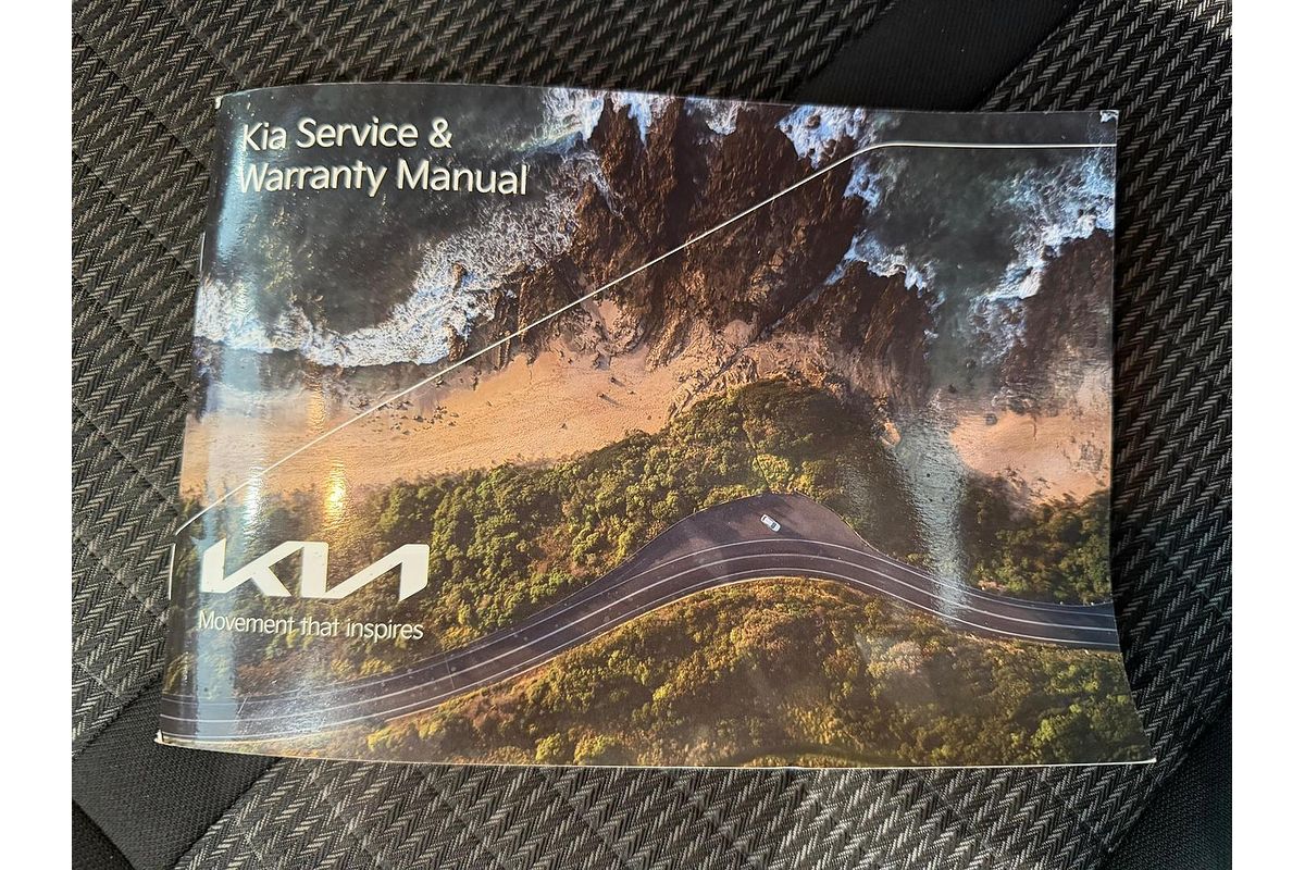 2023 Kia Sorento S MQ4