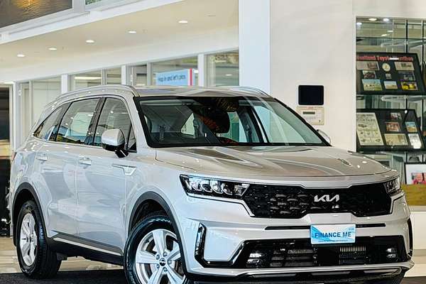 2023 Kia Sorento S MQ4