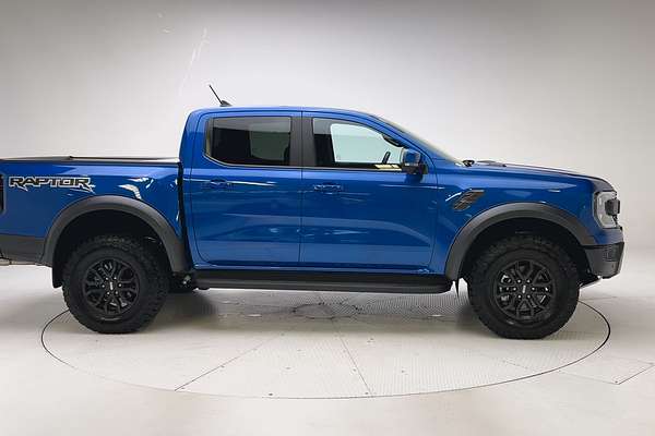 2025 Ford Ranger Raptor 4X4 3.0L thumb-8