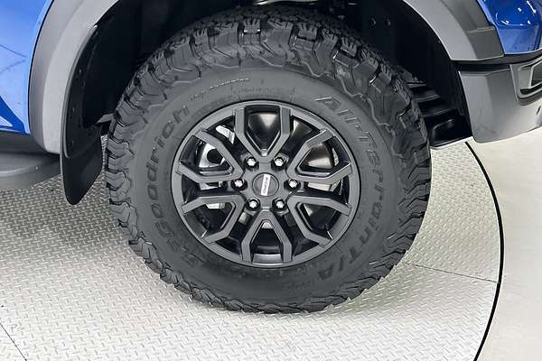 2025 Ford Ranger Raptor 4X4 3.0L thumb-9