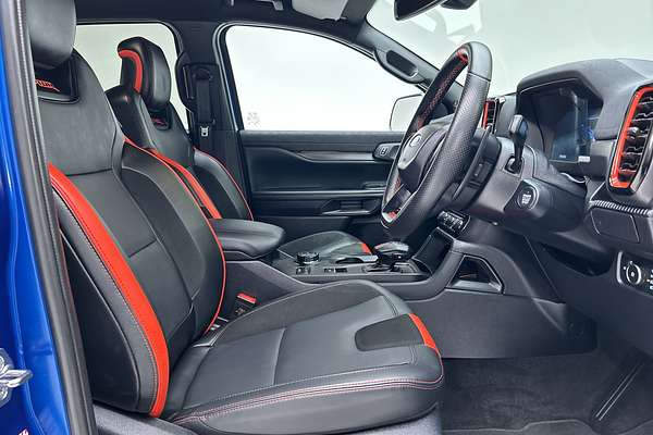 2025 Ford Ranger Raptor 4X4 3.0L thumb-12