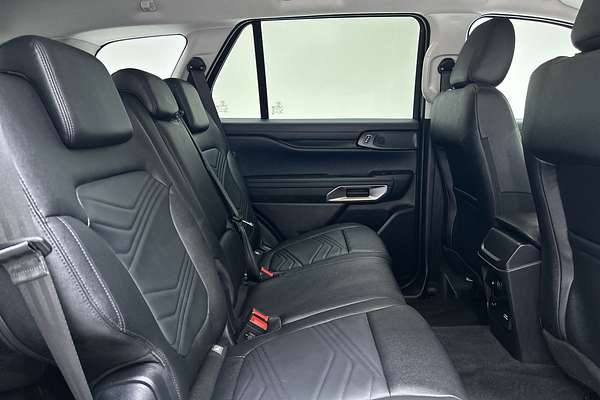 2025 Ford Everest Trend 2.0L thumb-11