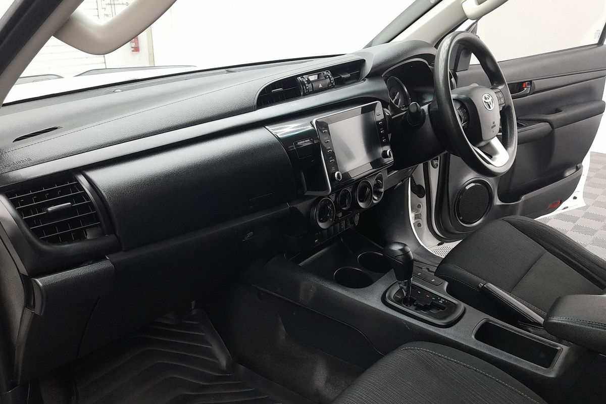 2022 Toyota Hilux SR GUN126R 4X4