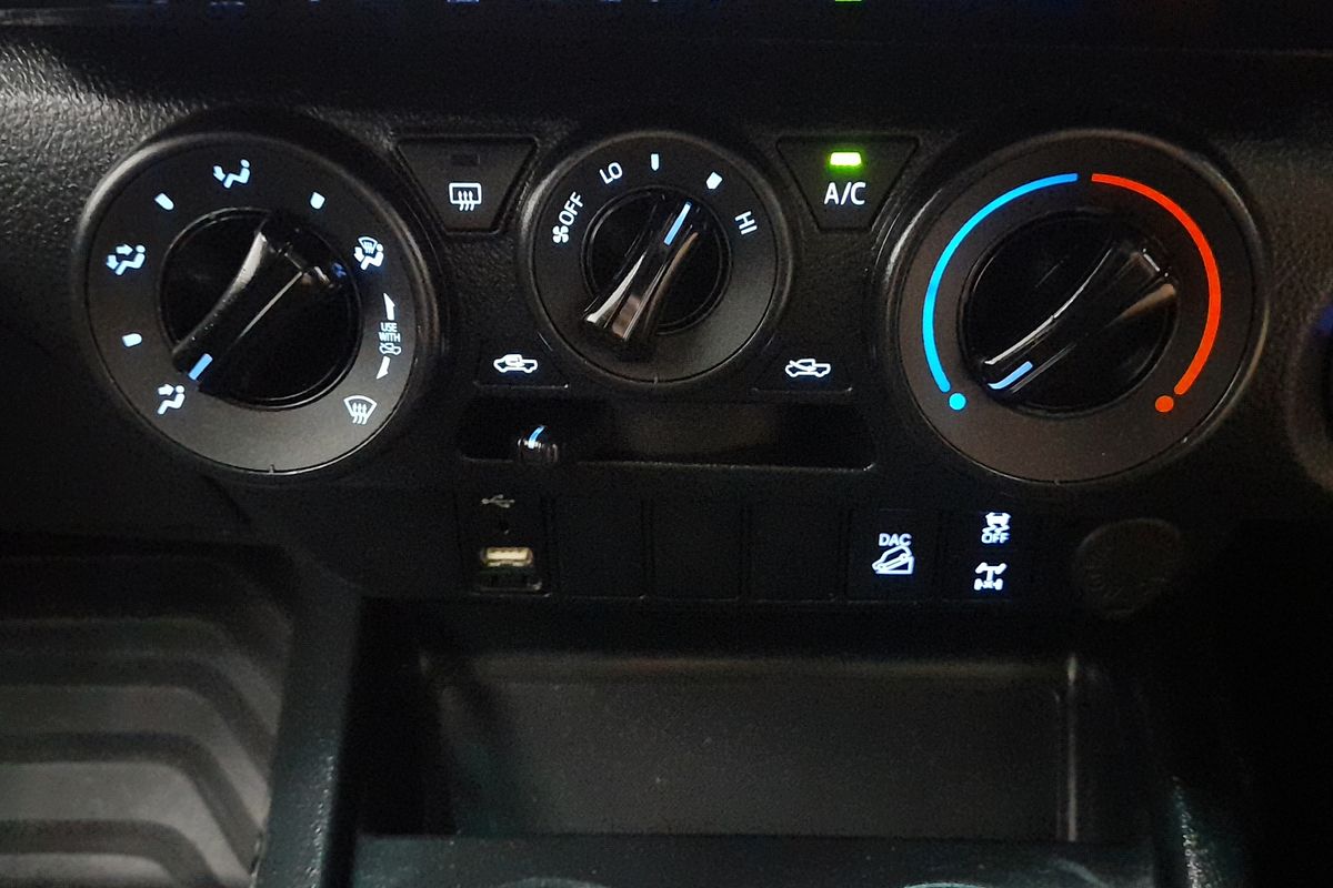 2022 Toyota Hilux SR GUN126R 4X4