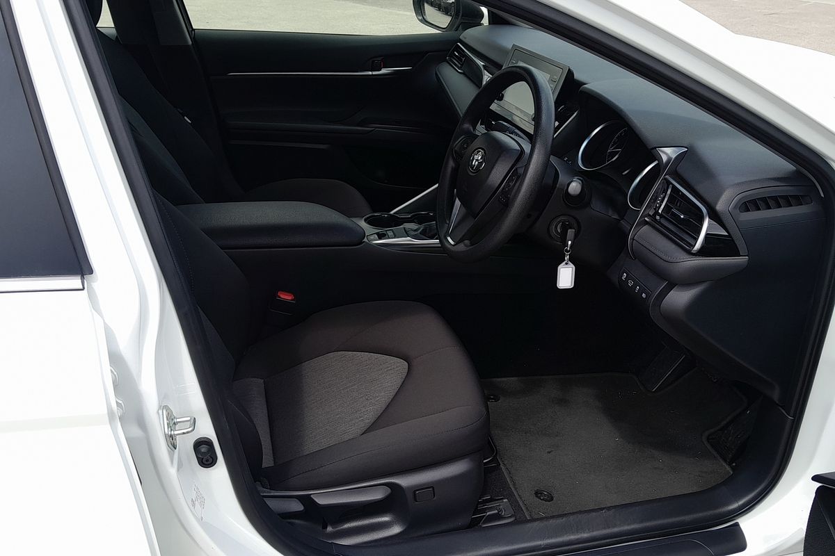 2023 Toyota Camry Ascent