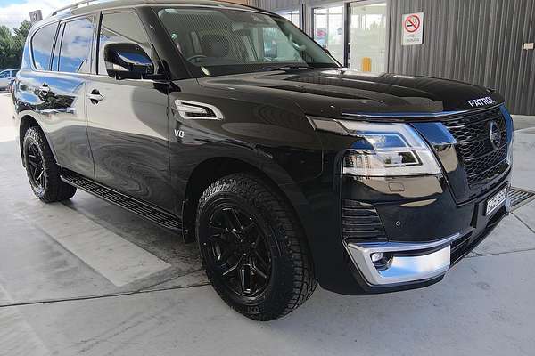 2022 Nissan Patrol Ti-L Y62