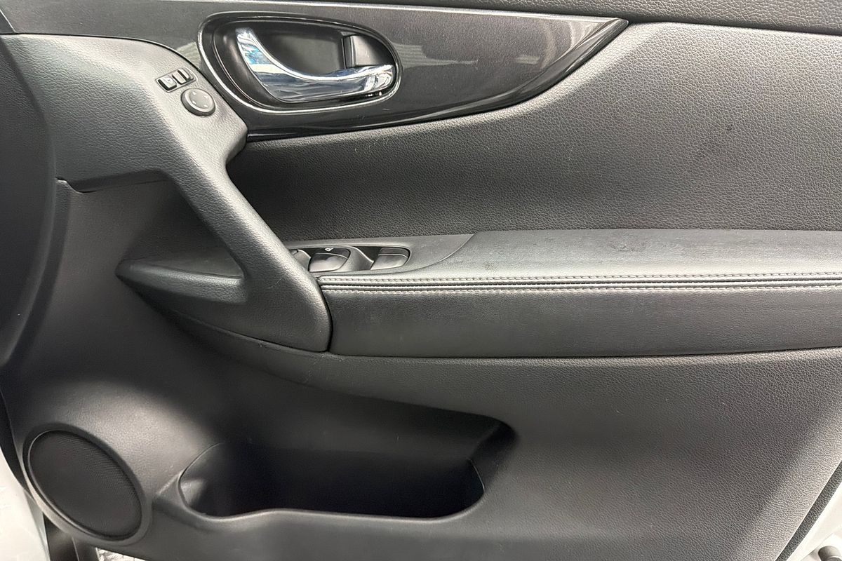 2018 Nissan X-TRAIL ST-L T32 Series II