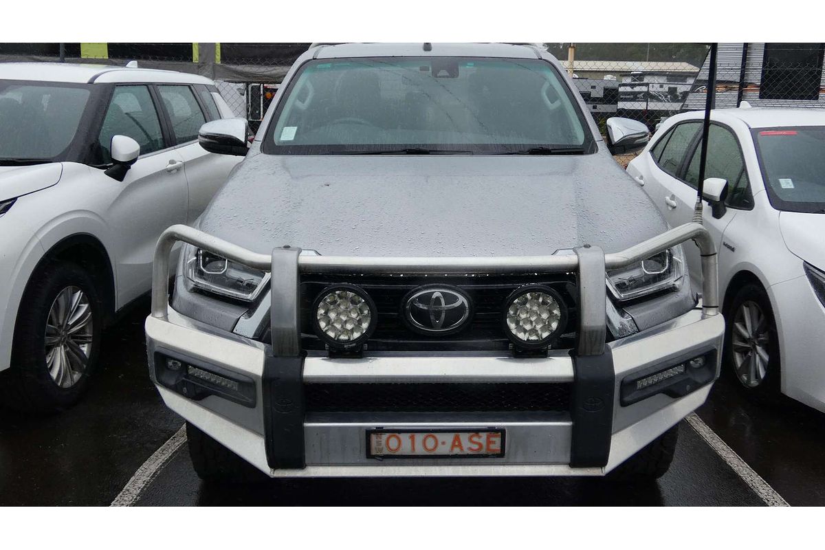 2020 Toyota Hilux SR5 GUN126R 4X4