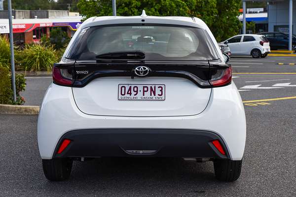 2023 Toyota Yaris Ascent Sport MXPA10R thumb-6